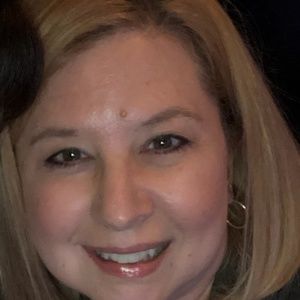 Meet your Posher, Lynn